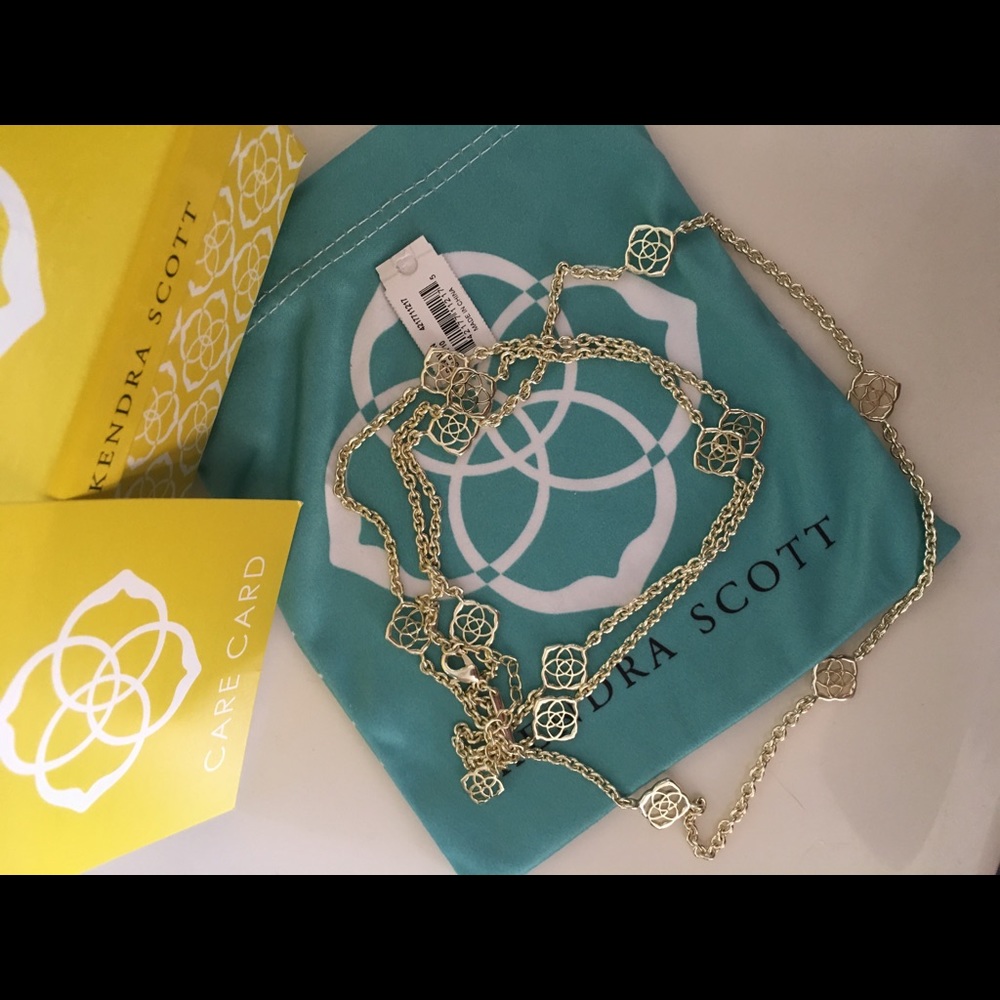 NWOT Kendra Scott Devalyn necklace